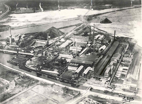 72. 1948 Luchtfoto