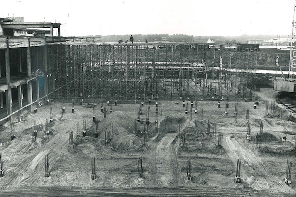 90. 1968-10-14 Hal 15-16 Fundering