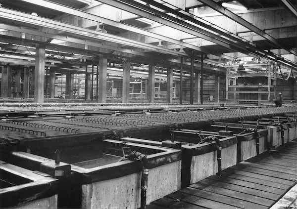 94. 1970-01-12 Hal 15-16 Electrolyse